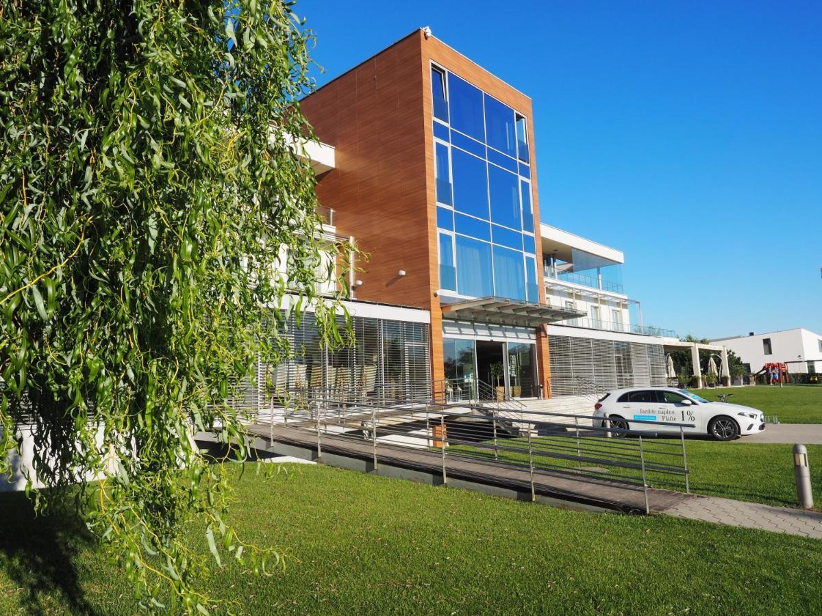 Hotel Ponteo - Activity Park Bratislava Eksteriør bilde