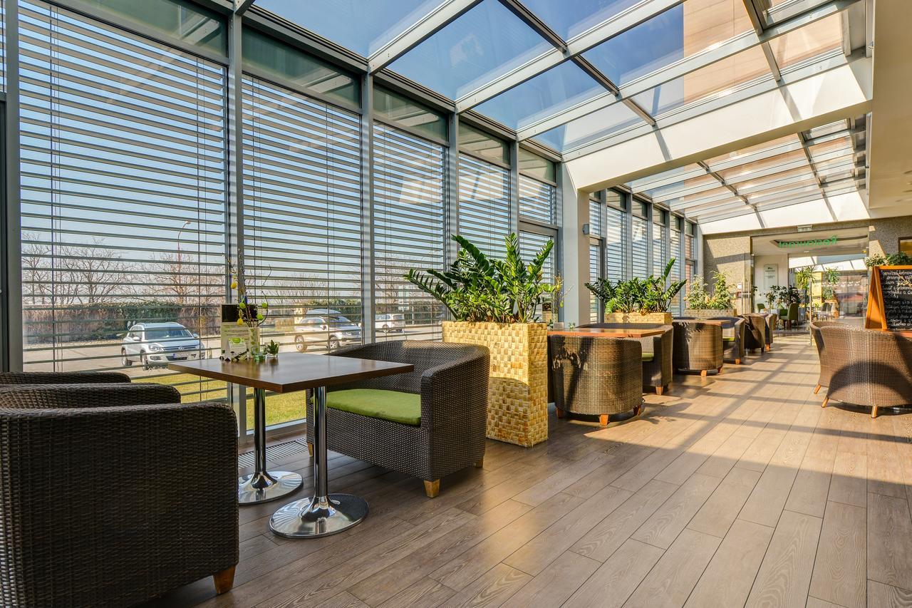 Hotel Ponteo - Activity Park Bratislava Eksteriør bilde
